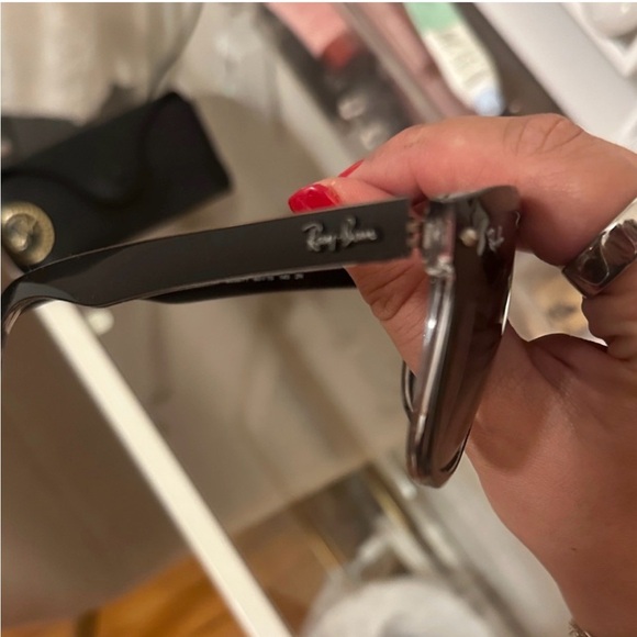 Ray-Ban RB4147 Boyfriend Rare Color Mix Black/Transparent. - Picture 5 of 11